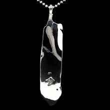 Load image into Gallery viewer, Nightfeather Pendant with Spinel
